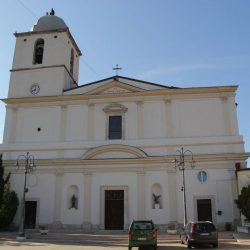 Pettoranello del Molise (IS) - Chiesa di Santa Maria Assunta in Cielo